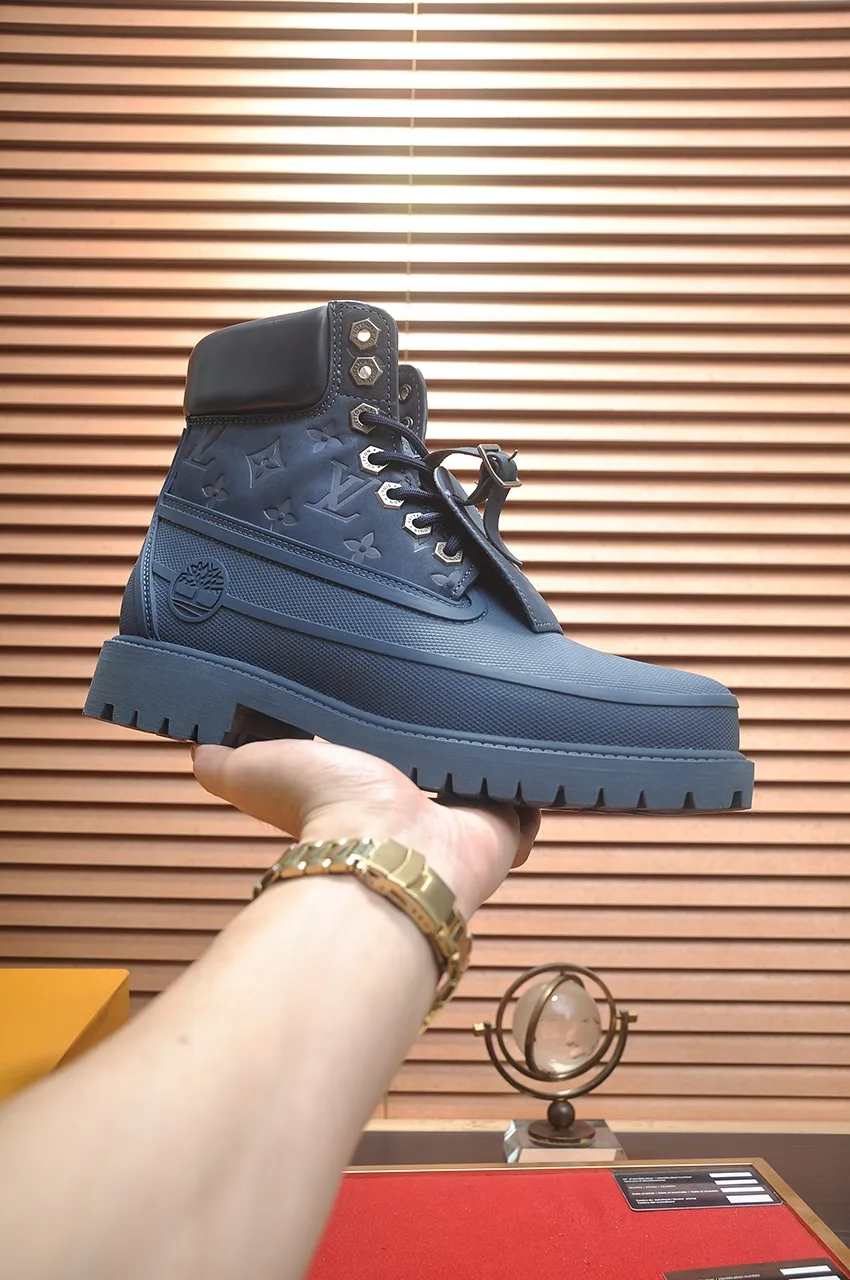 Men's men's shoes💰760💶[LOUIS VUITTON] new original order🍀LV Louis Vuitton* - top version of LV classic trendy shoes! Use imported original LV fabric with rubber surface, breathable mesh lining and original wear-resistant rubber foam outsole! High quality products! Code number 39-45 (46·47 customized)